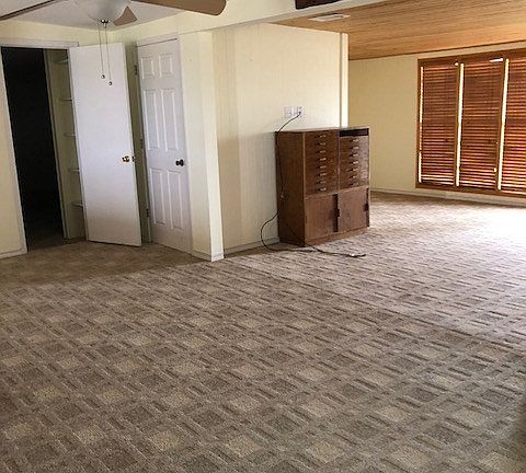 5th image of 556 Lake Cres #246