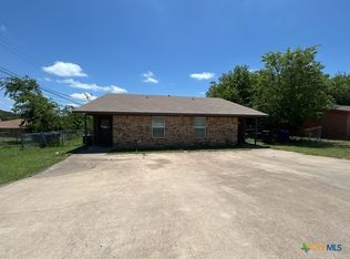 810 N 5th St #AB, Copperas Cove, TX 76522