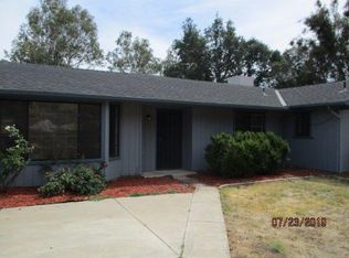 42720 Yosemite Springs Dr, Coarsegold, CA 93614