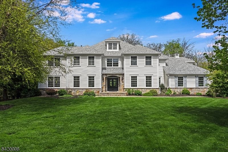 1st image of 82 Woodman Ln
