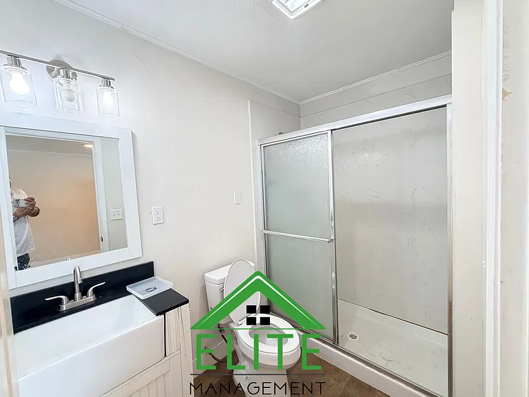 1701 Fruitridge Rd — Photo 6