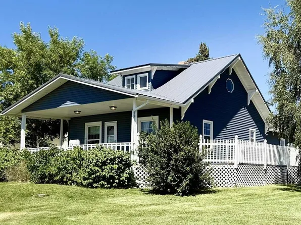 429 Illinois Ave, Big Sandy, MT 59520