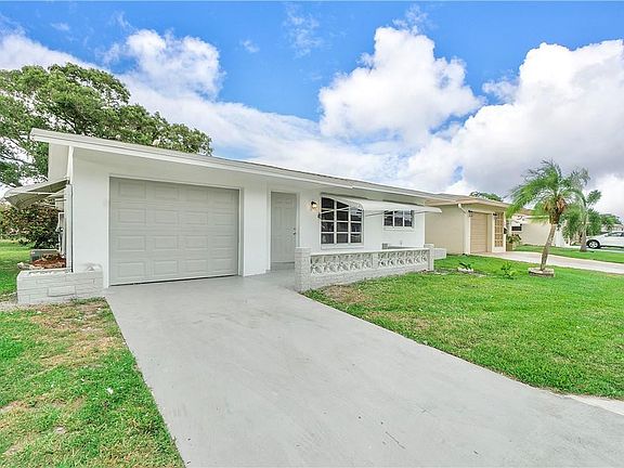 4th image of 4715 NW 44th Court