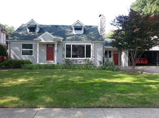 22307 Erben St, Saint Clair Shores, MI 48081
