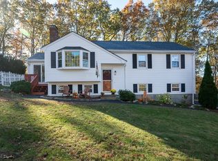 62 Laurel Ln, Bellingham, MA 02019