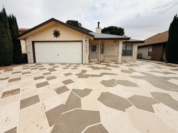 1892 Lyman Dutton Cir, El Paso, TX 79936