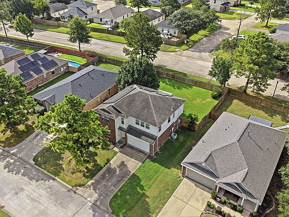 2nd image of 723 Slate Valley Ln