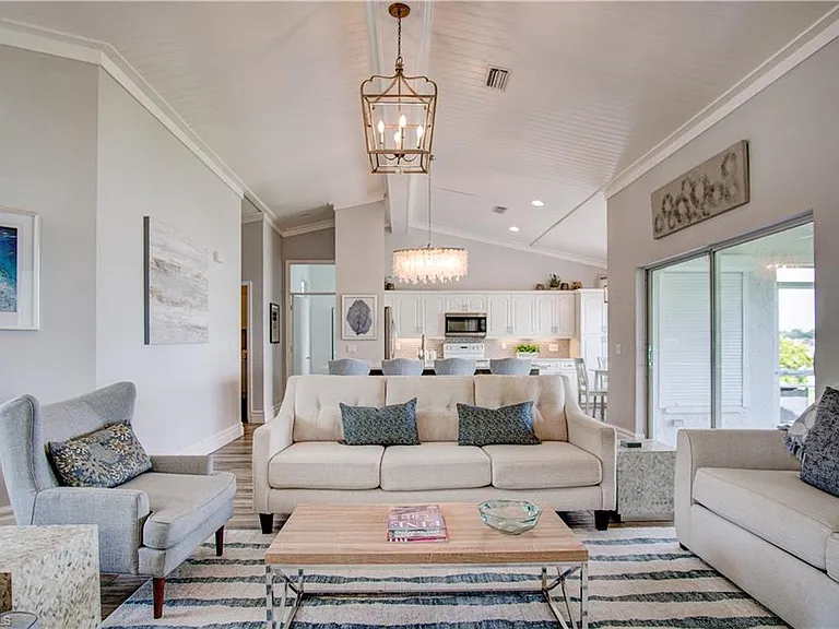 7271 Mill Pond Cir — Photo 8