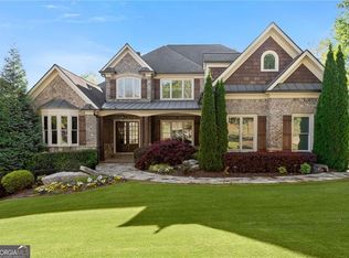 5811 Yoshino Cherry Ln, Braselton, GA
