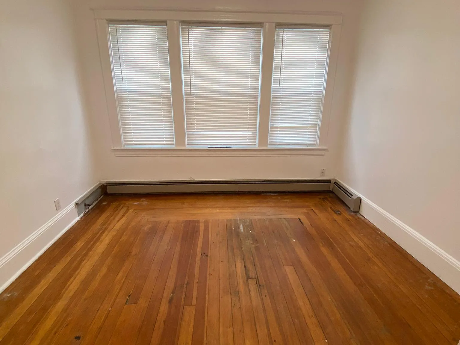 3 bed, $1,850 — Photo 3
