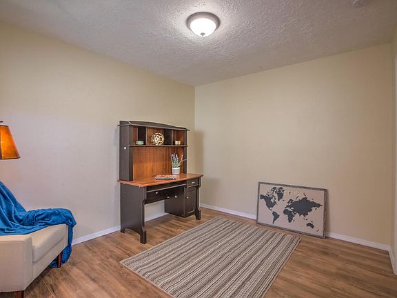 5th image of 5901 Prenda De Oro Dr NW