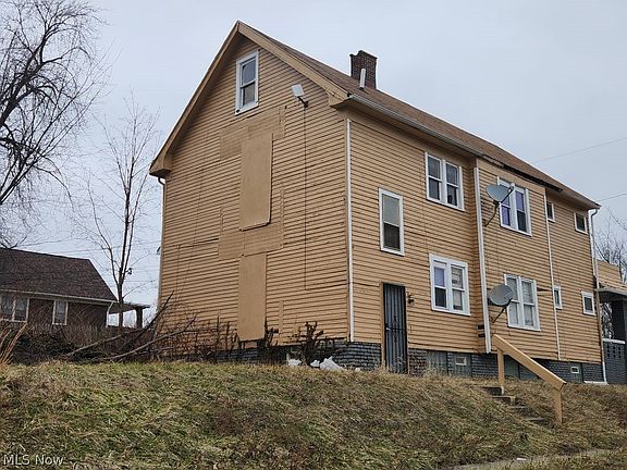 4th image of 3568 E 118th St