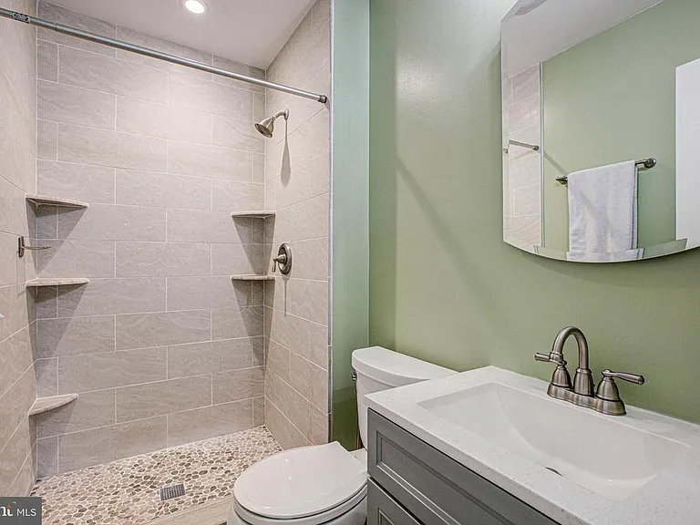 6495 Ohara Ct — Photo 28