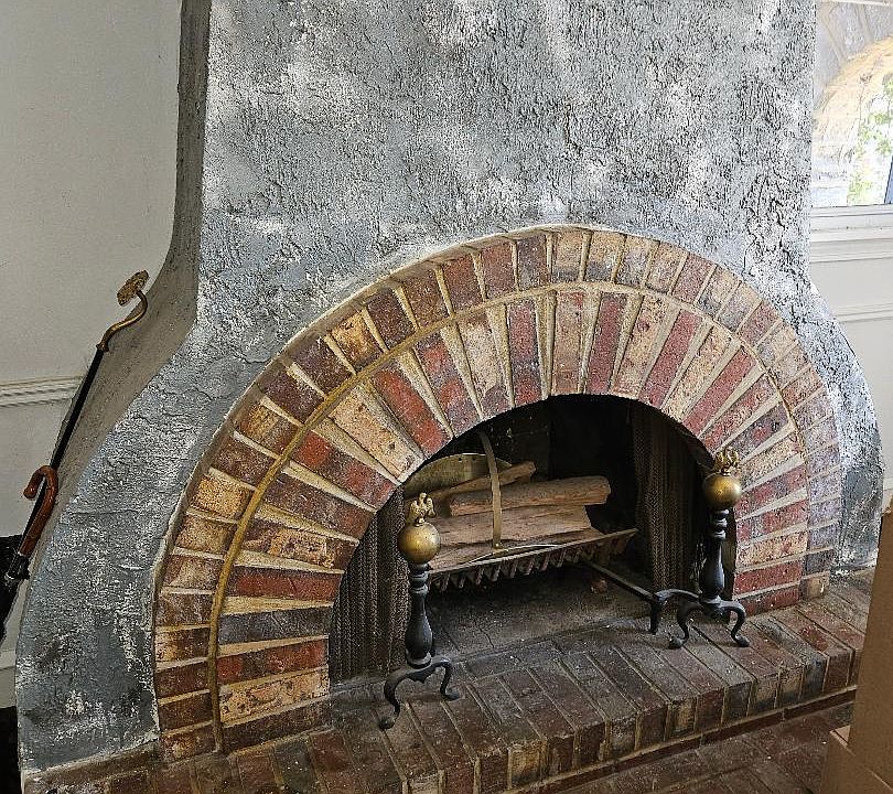 2nd image of 1711 Erlen Rd