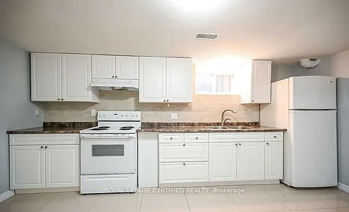 40 Honeywell Dr #BASEMENT Photo 1