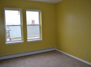162 Ward St, Hartford, CT 06106