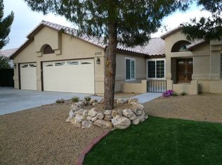 3725 N Torrey Pines Dr, Las Vegas, NV 89108