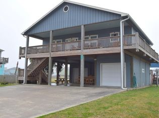 965 Mary Ann, Crystal Beach, TX 77650