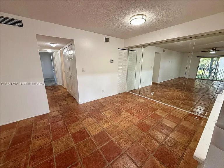 110 Gardens Dr #203 — Photo 5