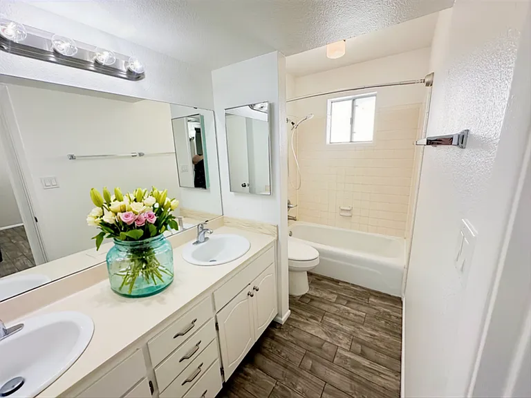 5105 S La Rosa Dr — Photo 21