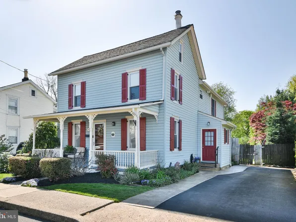 140 E Marshall Ave, Langhorne, PA 19047