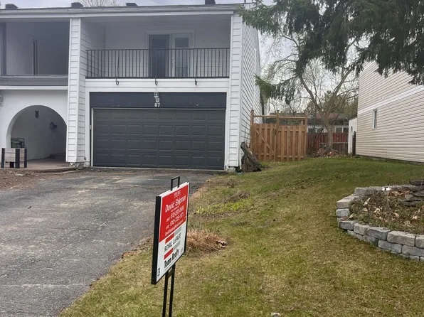 87 Grady Cres, Ottawa, ON K2H 5S2
