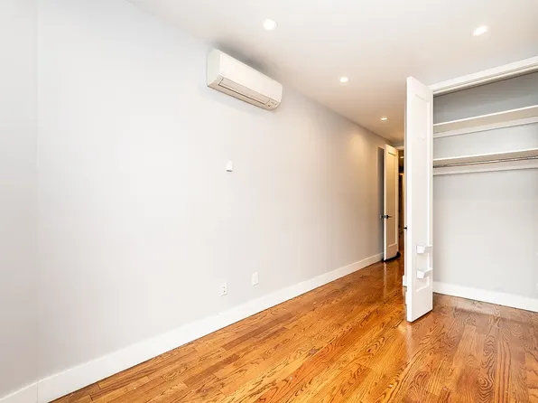 1071 Nostrand Avenue image 22 of 26