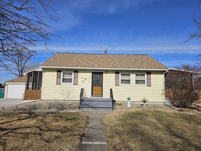 426 Evanston Rd, Kingsford Heights, IN, 46346