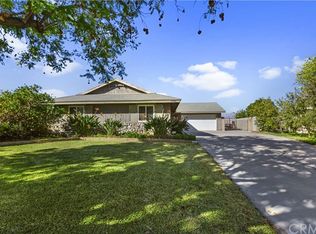 6401 Vickers Dr, Riverside, CA 92504