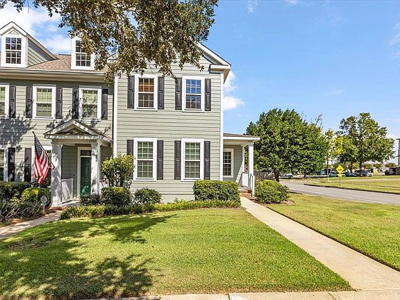 2nd image of 3995 Four Oaks Blvd