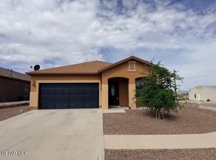1033 Airship Pl, El Paso, TX 79928