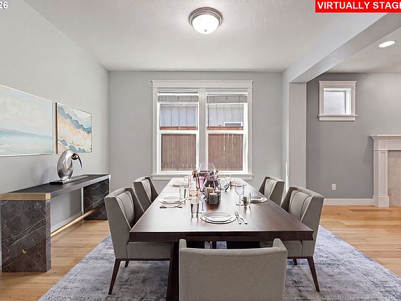 3rd image of 729 S 68th Pl
