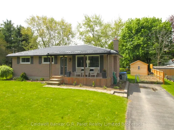 104 Simcoe Cres, Middlesex Centre, ON N0L 1R0