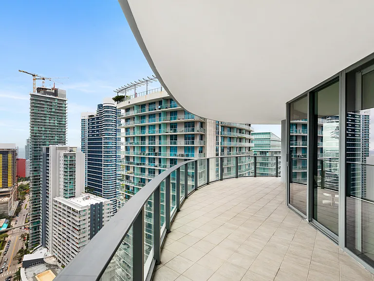 1000 Brickell Plz #3902 — Photo 46