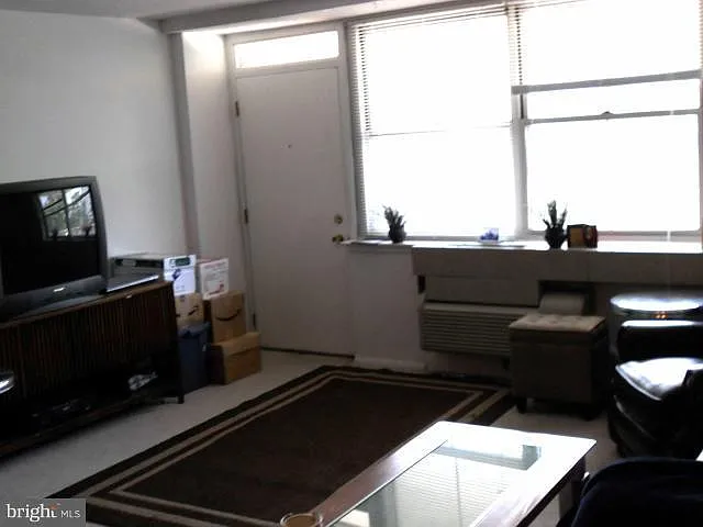 2030 N Adams St #811 — Photo 8