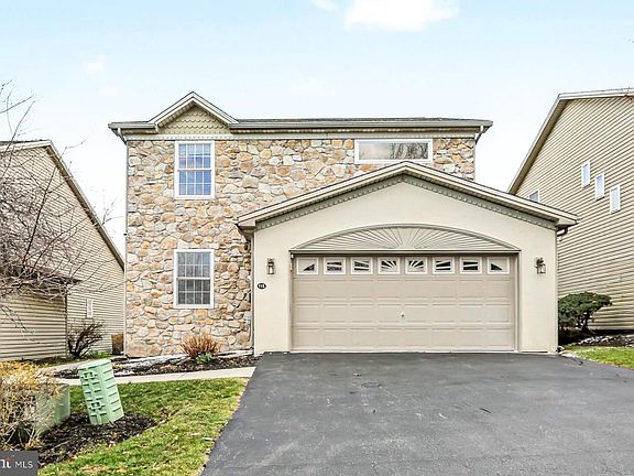3rd image of 112 Holly Hills Dr