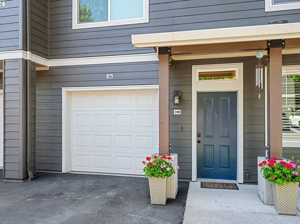 10800 SE 17th Cir APT 198, Vancouver, WA 98664