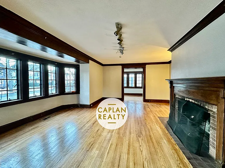 110 Marvel Rd — Photo 4