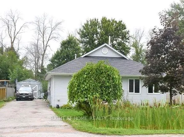 230 Bayview Ave, Georgina, ON L4P 2T2