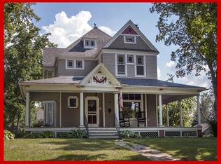 438 W Lake St, Lake Mills, WI 53551