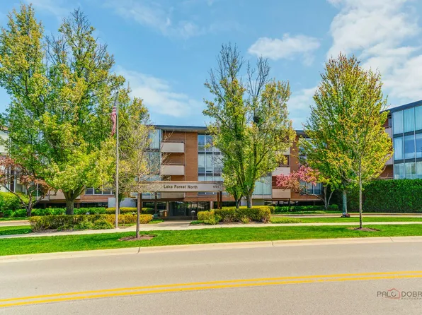 1301 N Western Ave Unit 102, Lake Forest, IL 60045