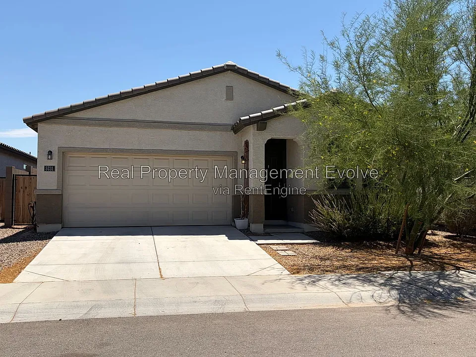 5731 W Encinas Ln