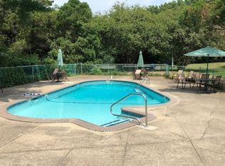 12 State Rd APT 3F, Plymouth, MA 02360