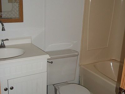 3rd image of 660 Payne Dr