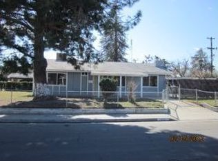 15131 W East St, Kerman, CA 93630