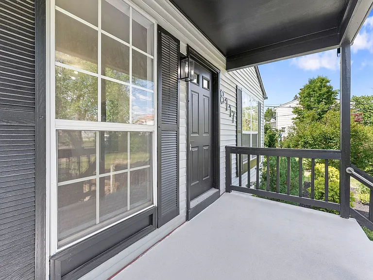 8117 Stow Rd — Photo 4