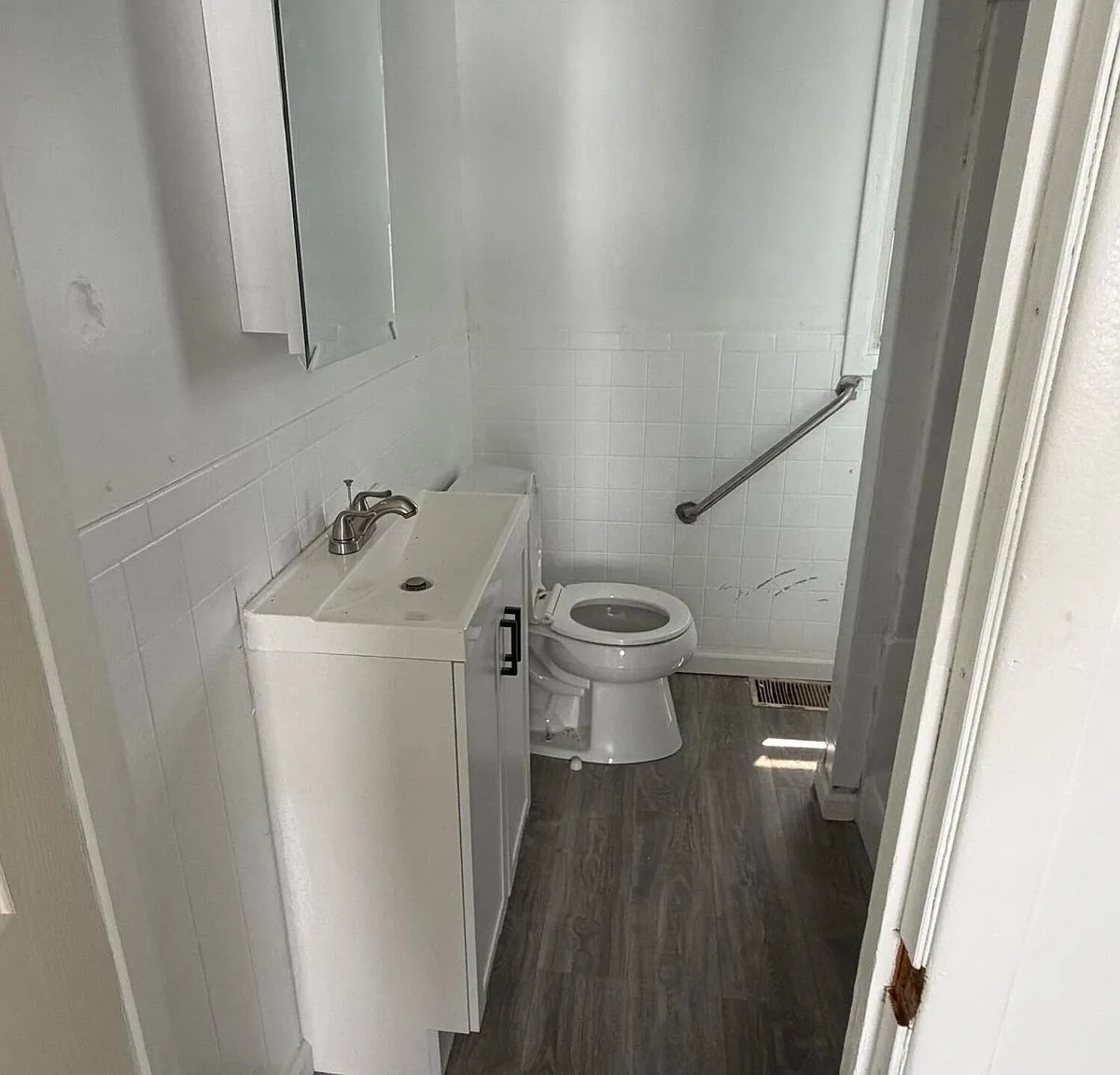 2 bed, 1038 sqft, $1,800 — Photo 4