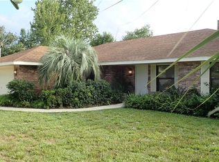 521 Tradewinds Dr, Deltona, FL 32738