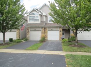 989 Mesa Dr UNIT 989, Lake In The Hills, IL 60156