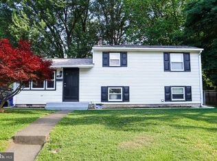13 Cherry Ln, Elkton, MD 21921